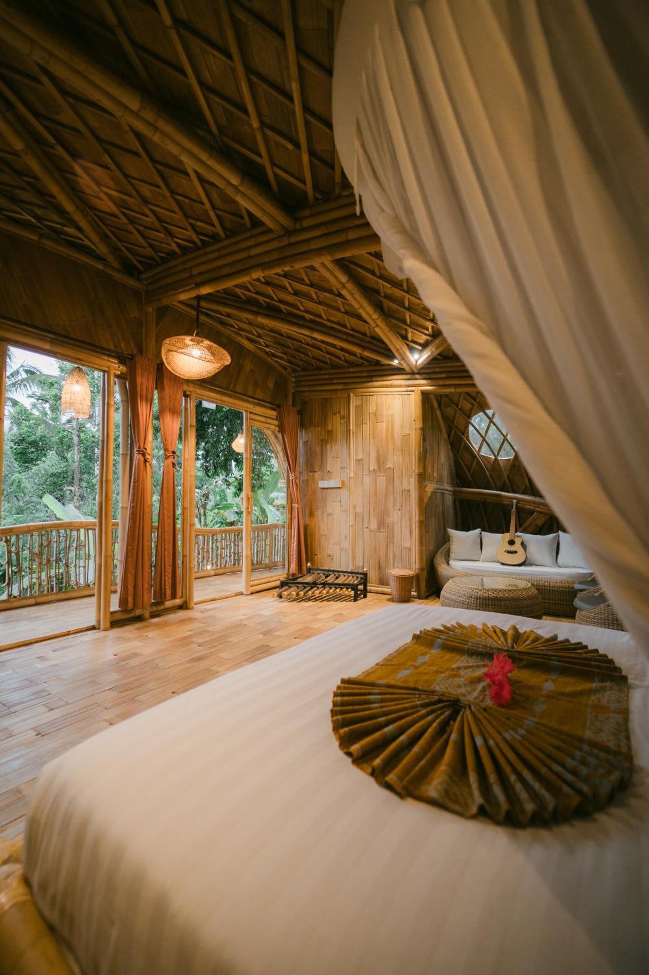 Alamvaya Bali Bamboo House Villa